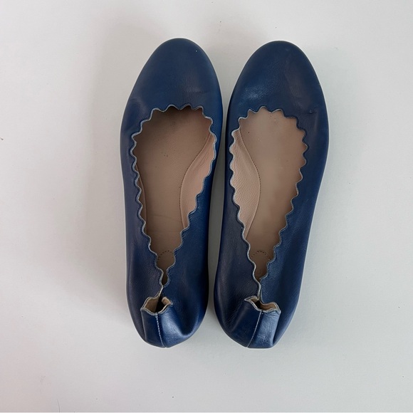 Chloe Womens Lauren Scalloped Blue Leather Flats - Picture 5 of 6